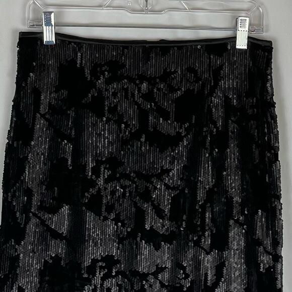 Romeo & Juliet Couture Black Velvet Sequined Y2K  WhimsiGoth Skirt NWOT Size M - Picture 2 of 11